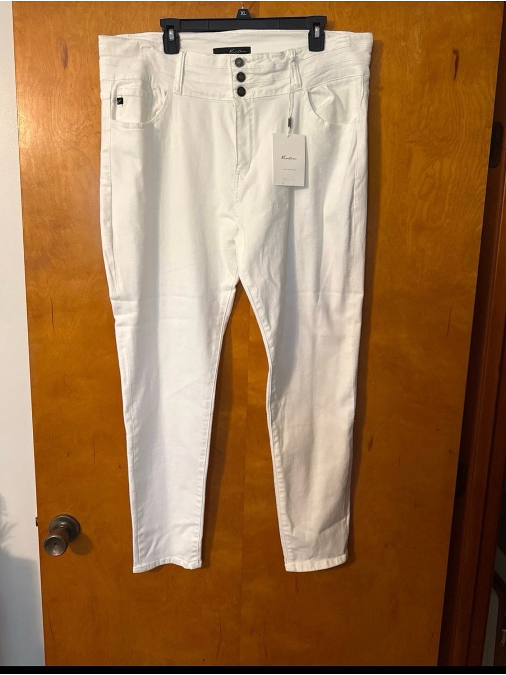KanCan White High-Rise Button Fly Skinny Jeans